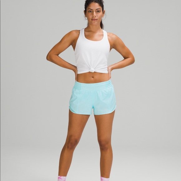 Lululemon Hotty Hot HR Short 2.5” - Picture 3 of 5
